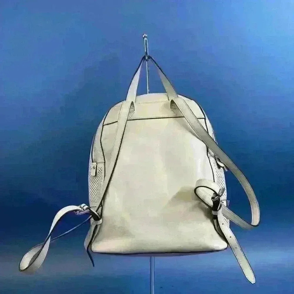 𝅺MICHAEL Kors Backpack​ - Picture 4 of 8